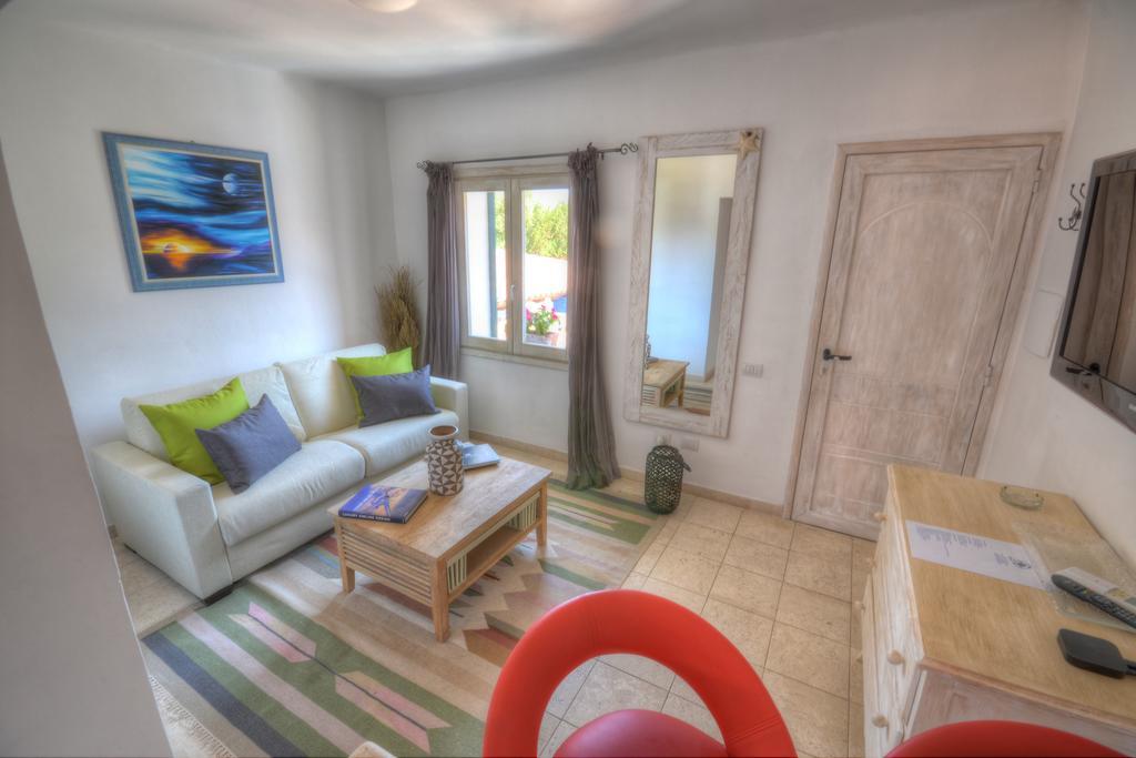 Locanda Tartarughino - Luxury Suites In Porto Rotondo Oda fotoğraf